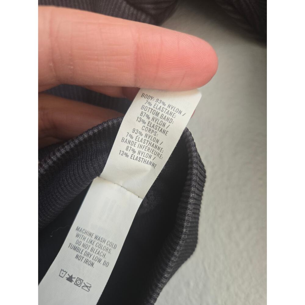 OFFLINE by Aerie Ribbed Seamless Long Sleeve Cropped Athletic Top Black M - Picture 7 of 10